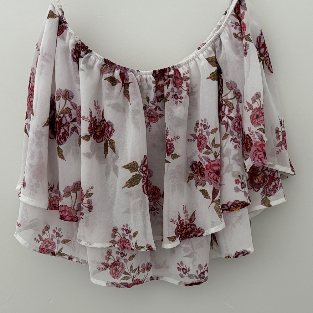 Forever 21 off the shoulder White Floral Top.